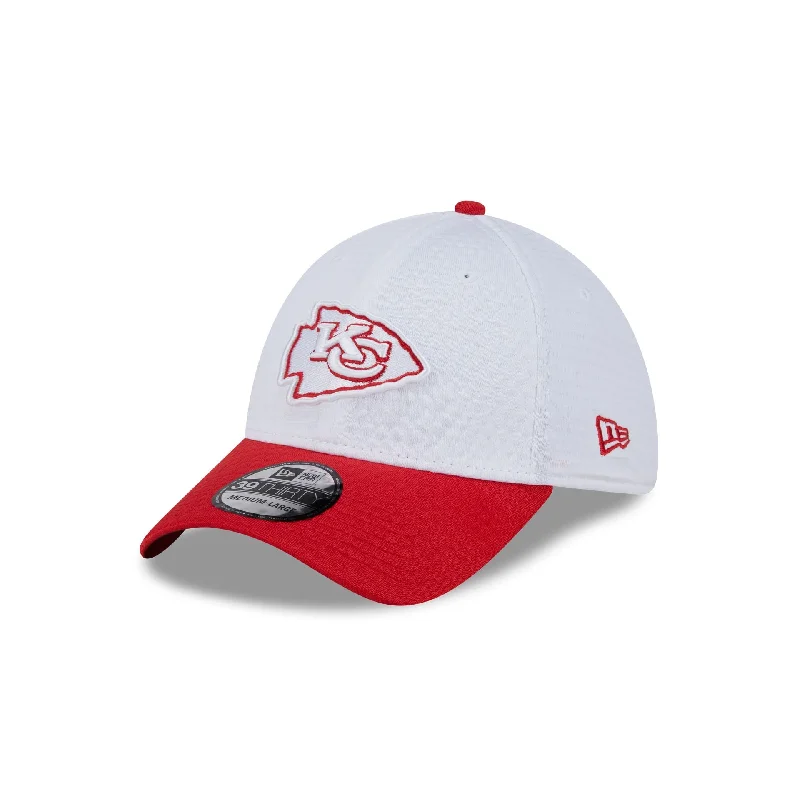 Kansas City Chiefs 2024 Training 39THIRTY Stretch Fit Hat