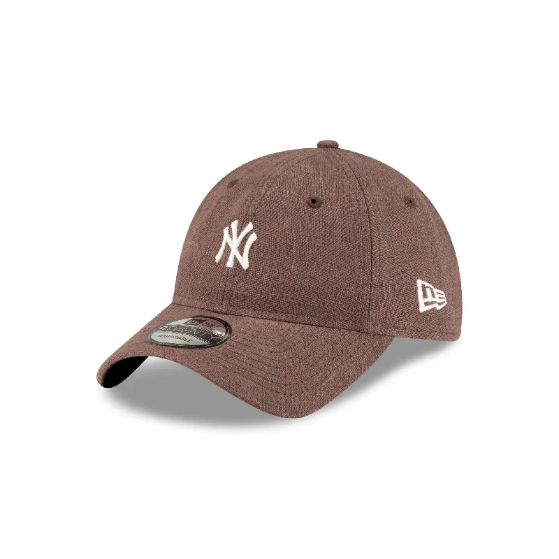 New York Yankees Soft Linen Brown 9TWENTY Adjustable Hat